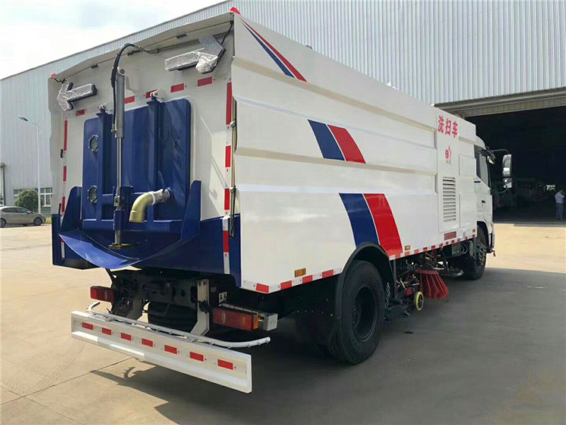 東風(fēng)天錦洗掃車（8.5水/7塵）