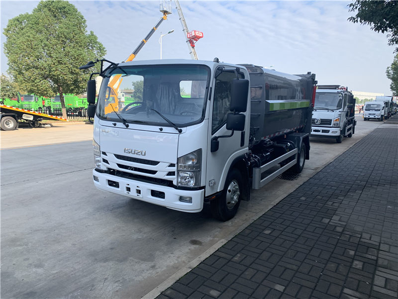 五十鈴掛桶垃圾車(chē)（3-5方）
