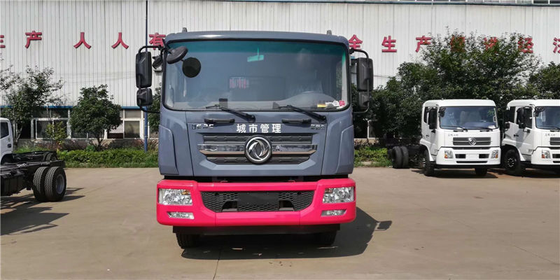 東風(fēng)D9壓縮垃圾車（10-12方）