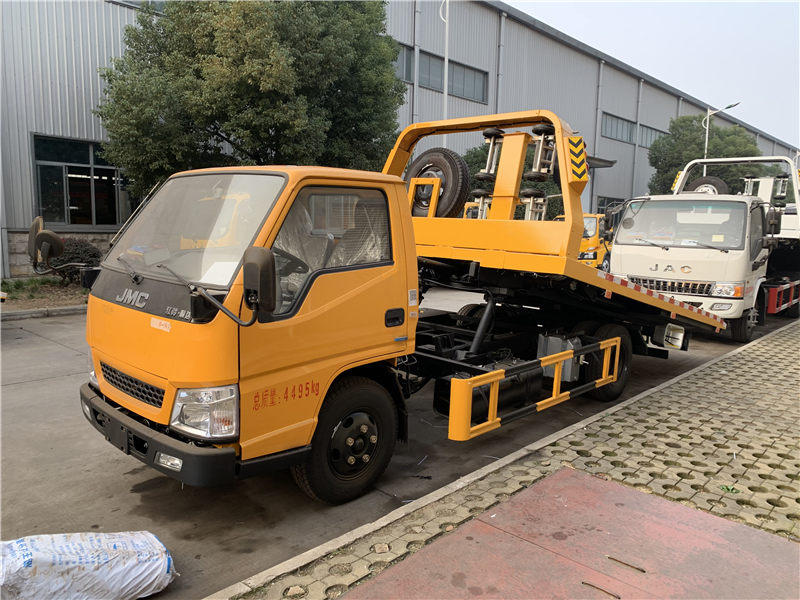江鈴藍牌清障車（3噸伸縮板）