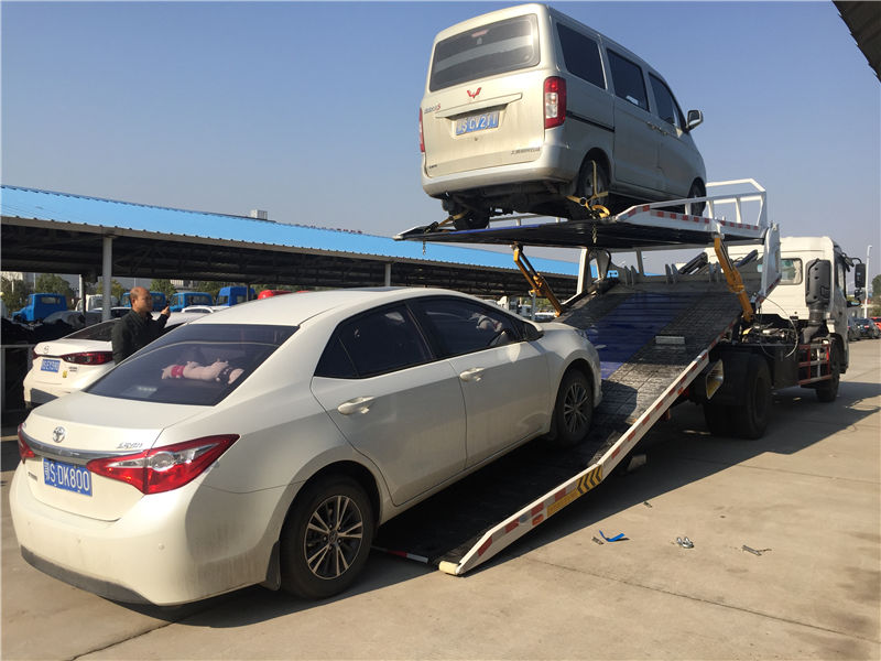 東風(fēng)天錦一拖三清障車（5噸雙層板）