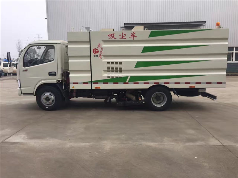 東風多利卡吸塵車（國六）