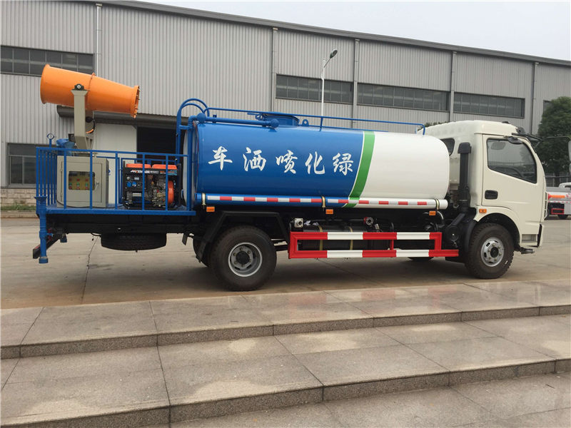東風(fēng)多利卡霧炮車（7-8噸）