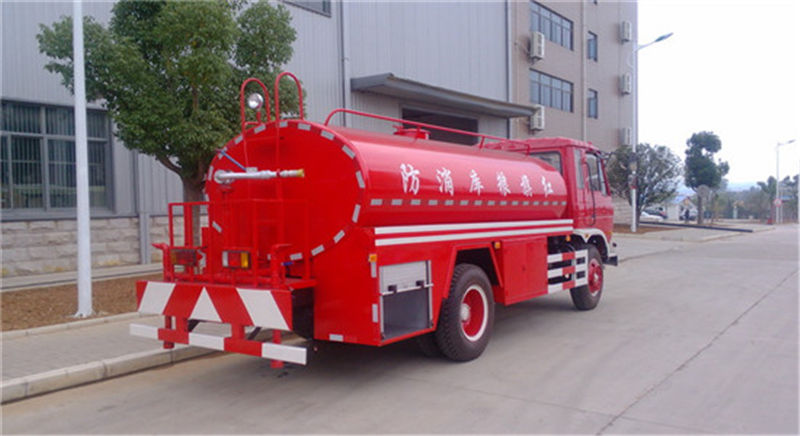 東風145消防灑水車（10-14噸）