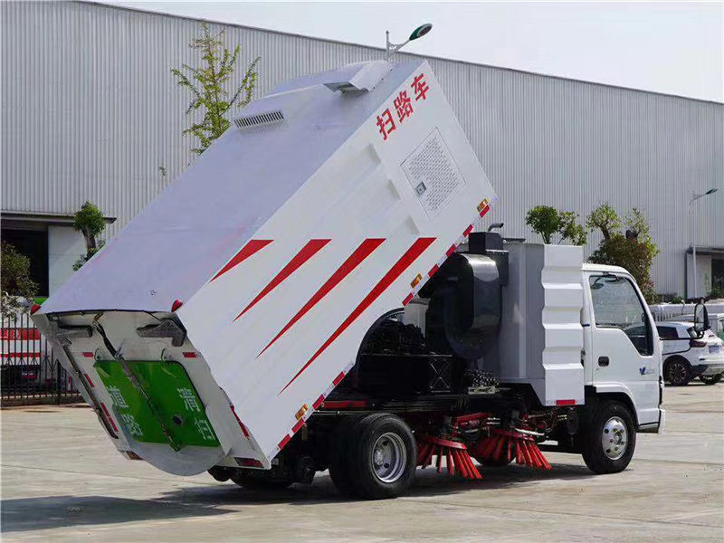 五十鈴掃路車(chē)（5噸）