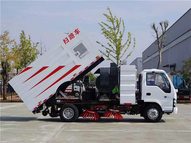 五十鈴掃路車(chē)（5噸）