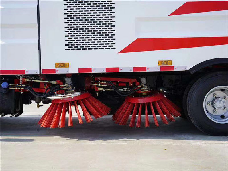 五十鈴掃路車(chē)（5噸）