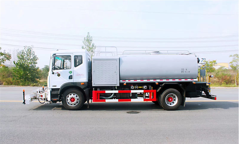 東風多利卡D9高壓清洗車（8-10噸）