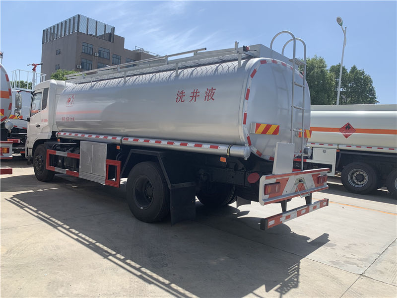東風天錦供液車（10-12噸）