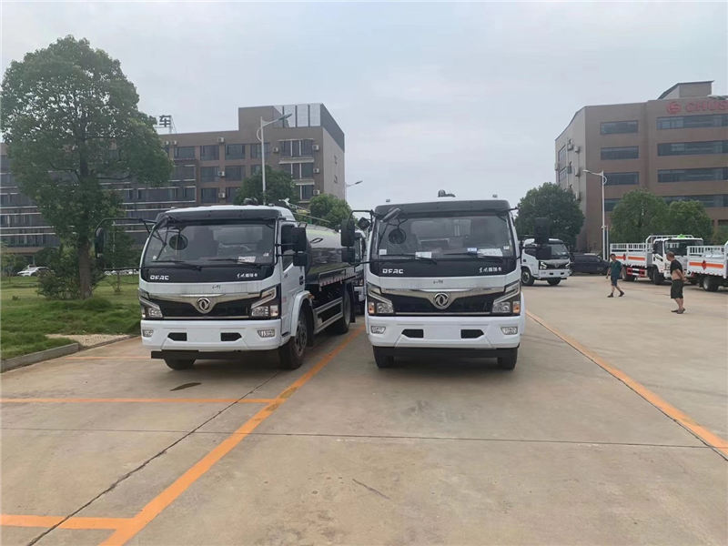 東風多利卡吸糞車（國六8噸）