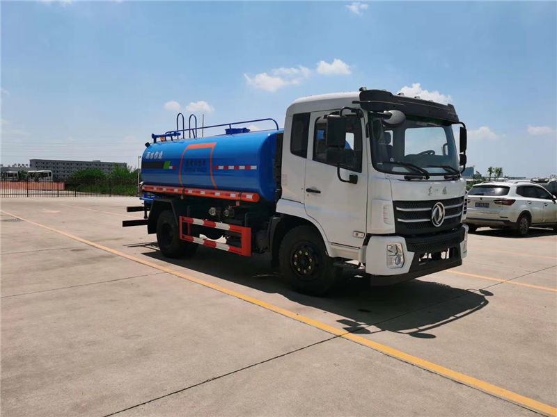 東風12-15噸灑水車（國六）